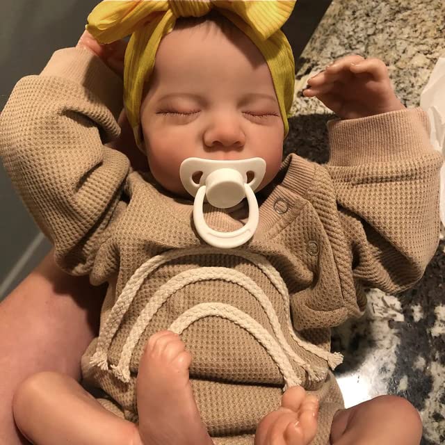 19 inch Soft Body Realistic Newborn Baby Dolls with Clothes and Bottles O8050