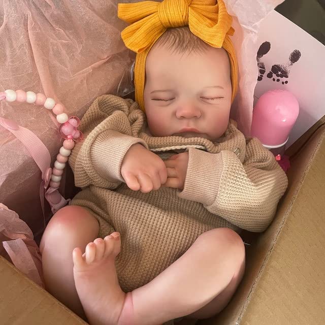 19 inch Soft Body Realistic Newborn Baby Dolls with Clothes and Bottles O8050