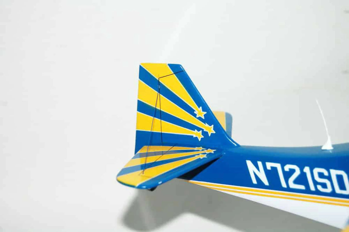 Blue and Yellow Model J547