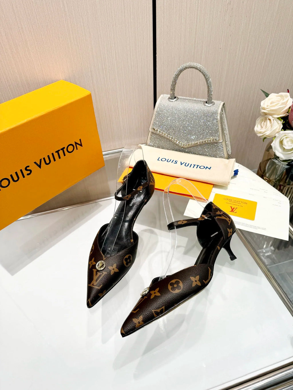 Women Shoes Heels 4 cm U729