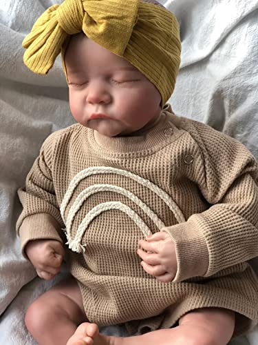 19 inch Soft Body Realistic Newborn Baby Dolls with Clothes and Bottles O8050