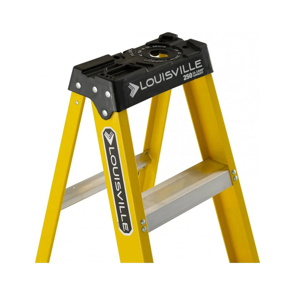 8' Fiberglass Step Ladder E755337
