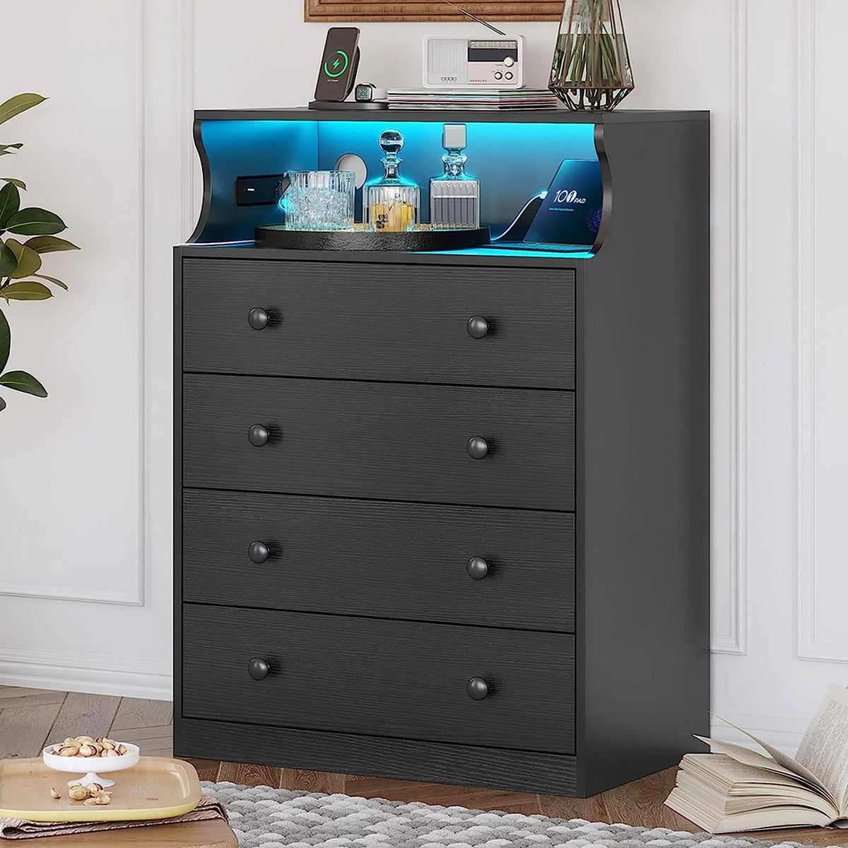 Black 4 Drawer Dresser with Charging Station L8509