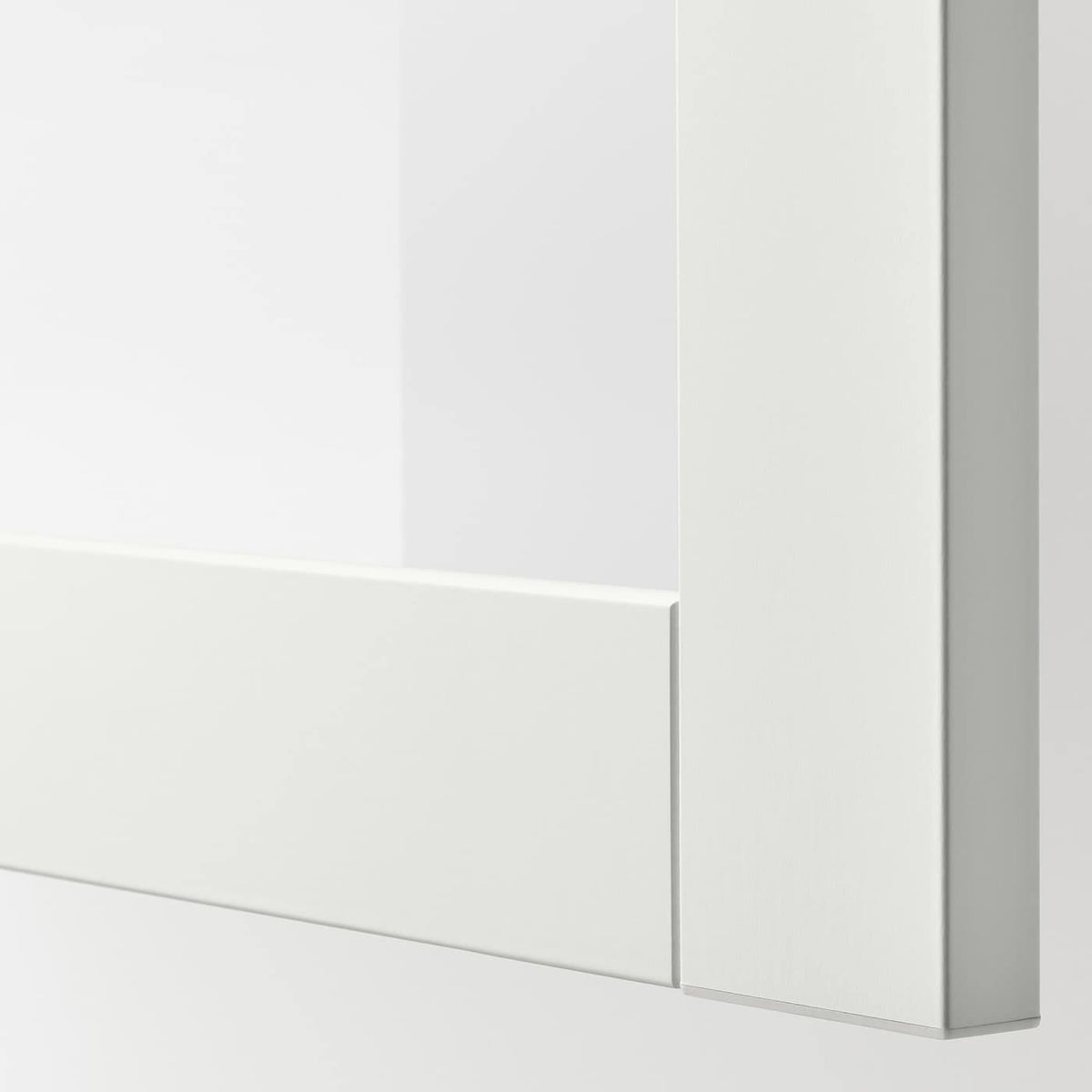 White Wall-Mounted Cabinet S809