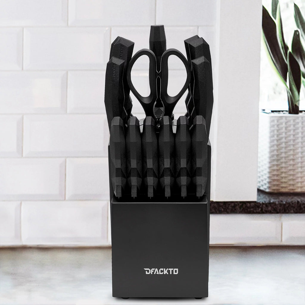 15 Piece Full Tang Black Kitchen Knife Block Set N73808