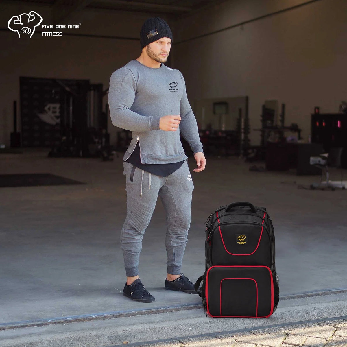 Insulated Meal Prep Backpack with 3 Meal Containers, 2 Ice Packs and Protein Shaker, Black M5234