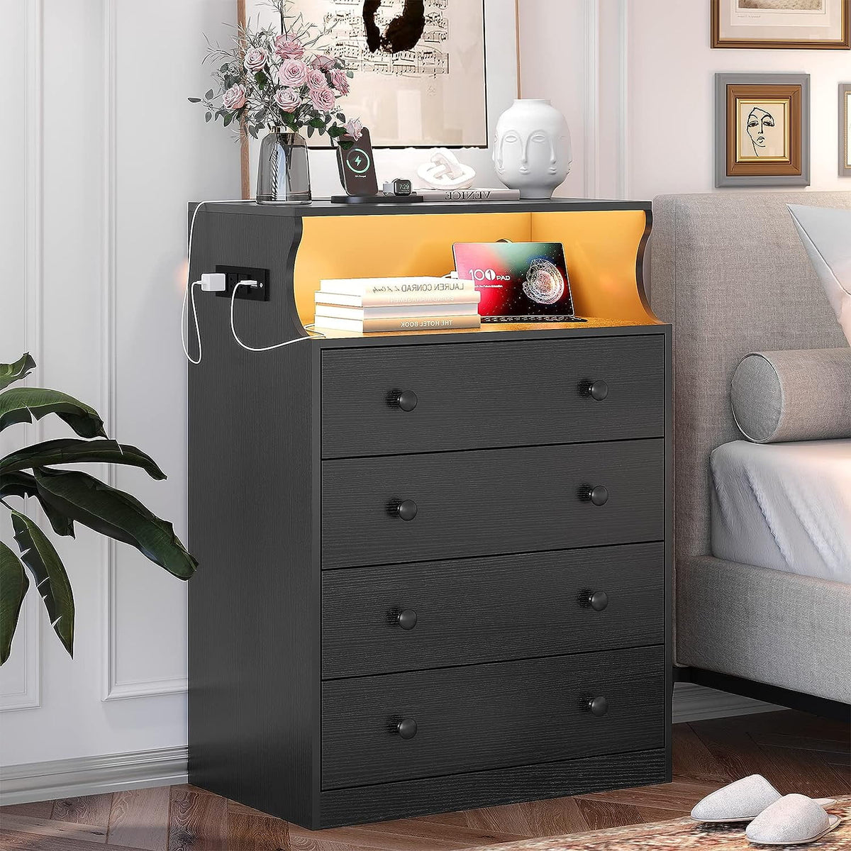 Black 4 Drawer Dresser with Charging Station L8509