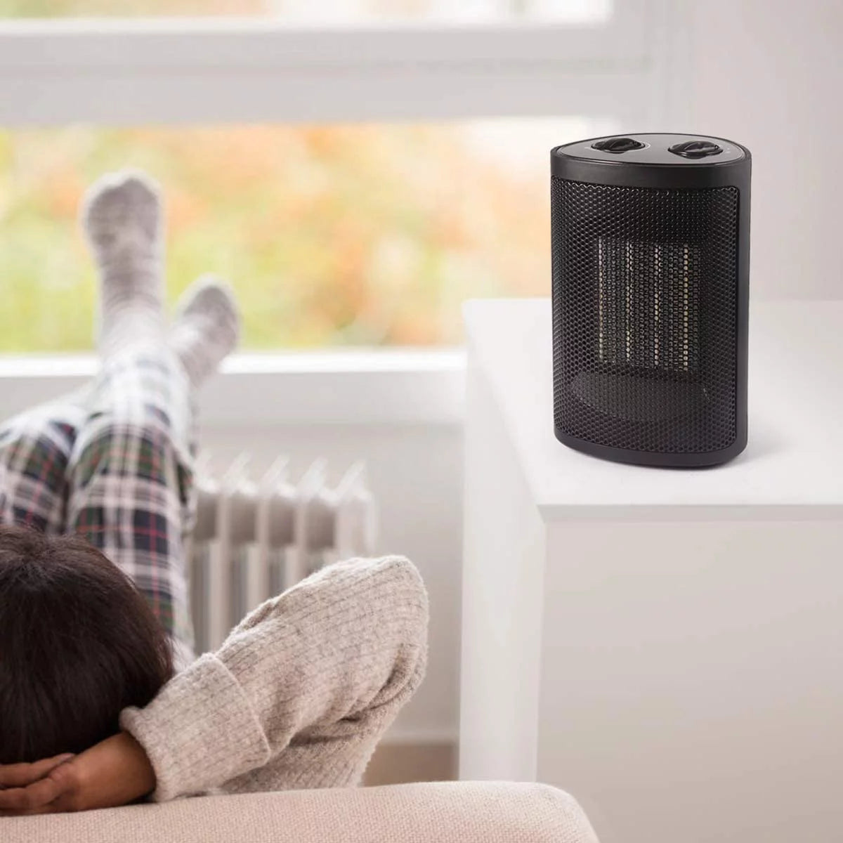 750W/1500W Ceramic Space Heater with Thermostat R4727