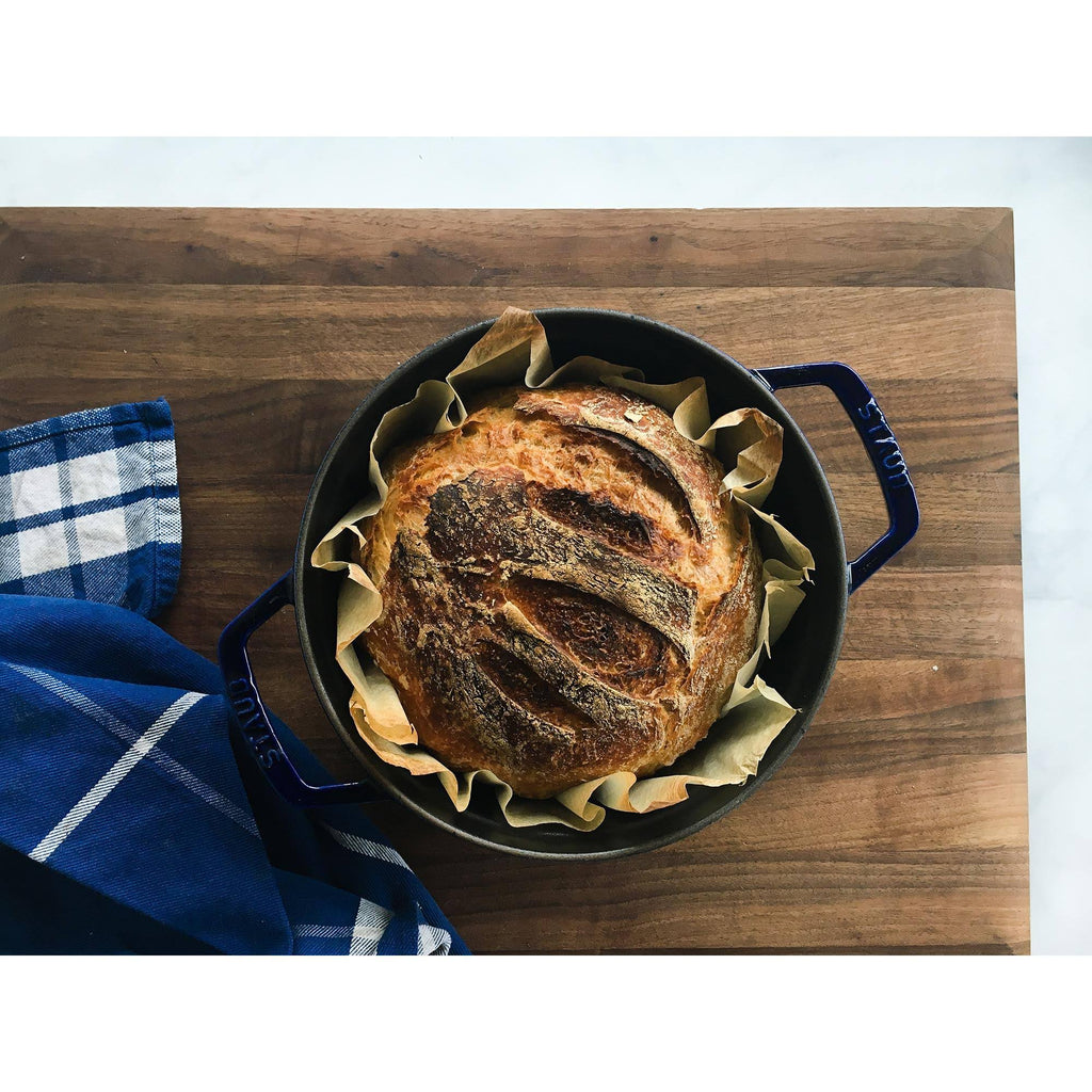Dark Blue Cast Iron 4-Quart Round Cocotte Q1219