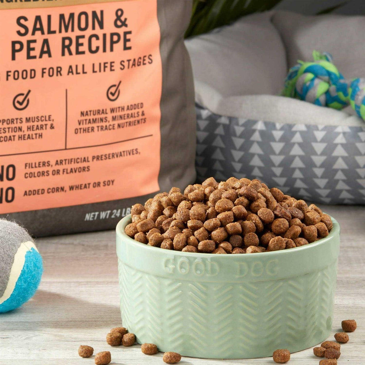Salmon & Pea Recipe Dry Dog Food H368981