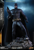 1/6 Justice League Batman Deluxe Sixth Scale Figure V408