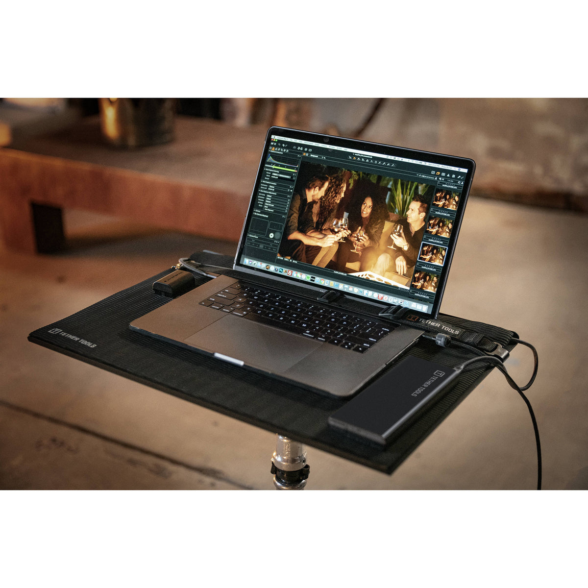 USB-C 87W PD Battery Pack B829