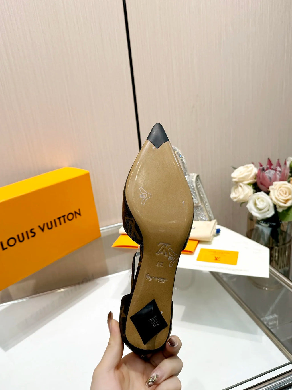 Women Shoes Heels 4 cm U729
