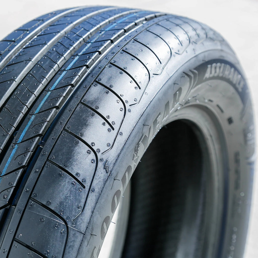 All Season Tire 215/60R17 96H R727107