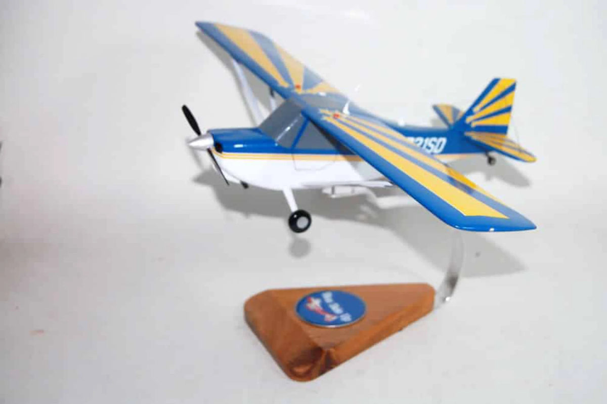 Blue and Yellow Model J547