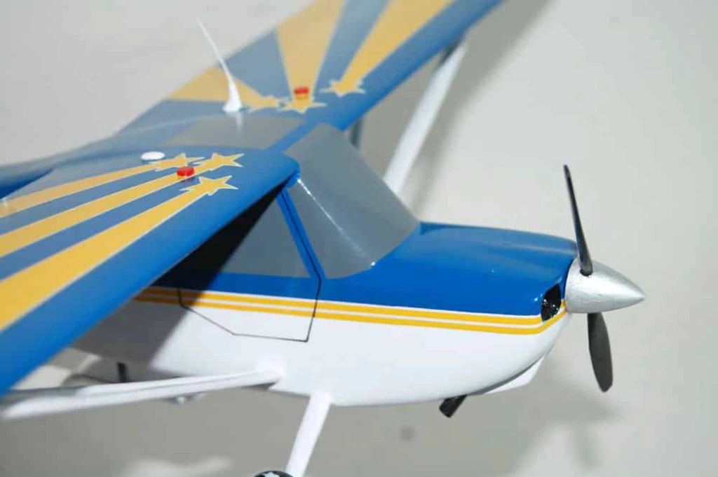 Blue and Yellow Model J547