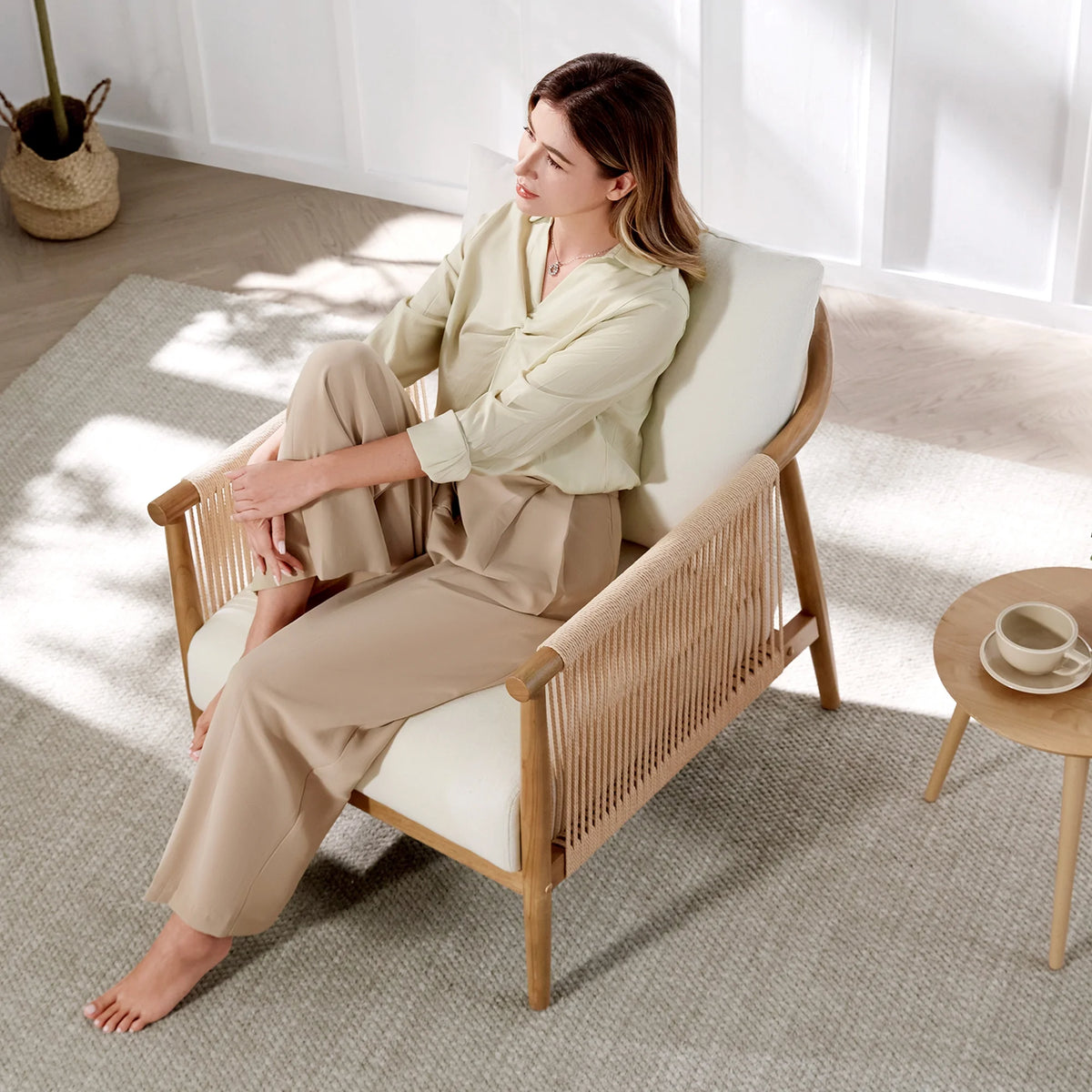 Cream Accent Chair U366754