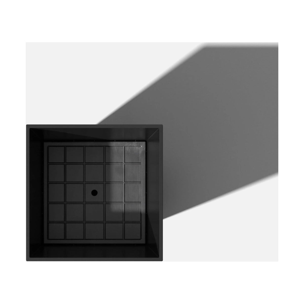 Black Plastic Planter 2-Pack Y910156